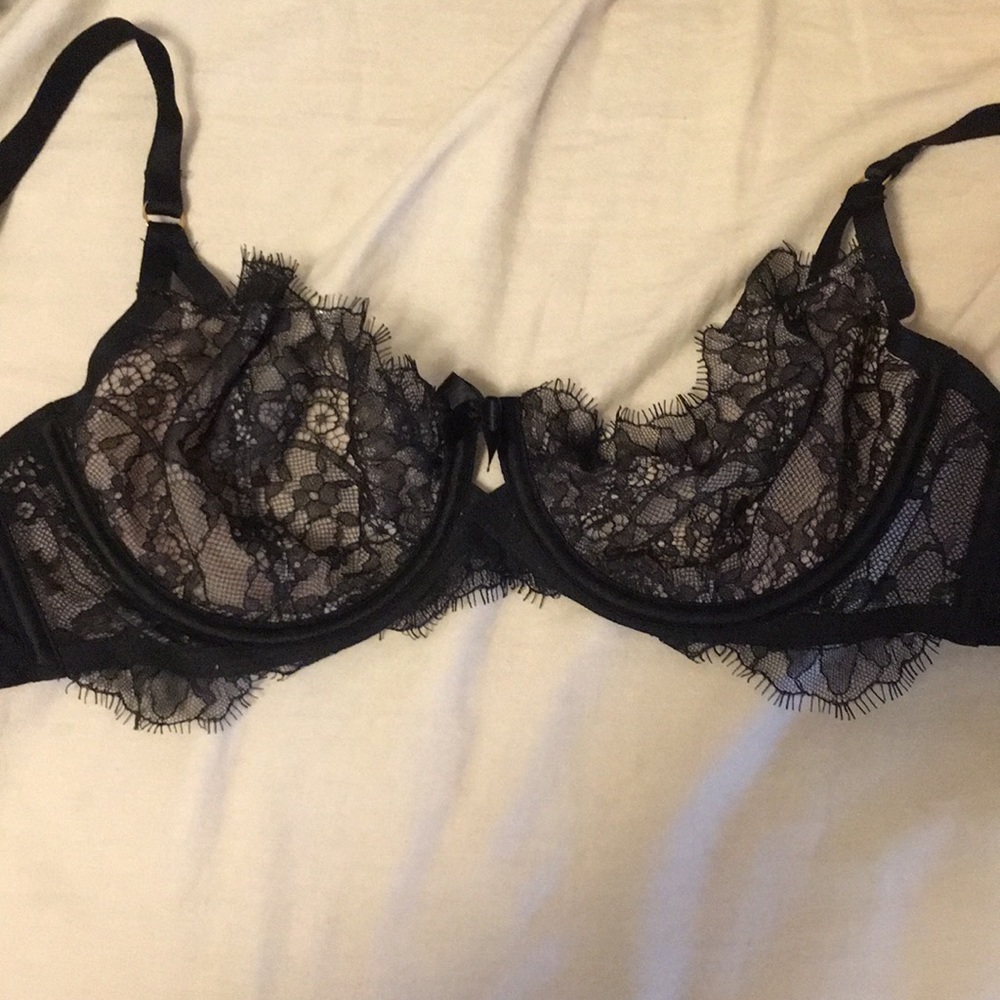 Lace victoria secret bra